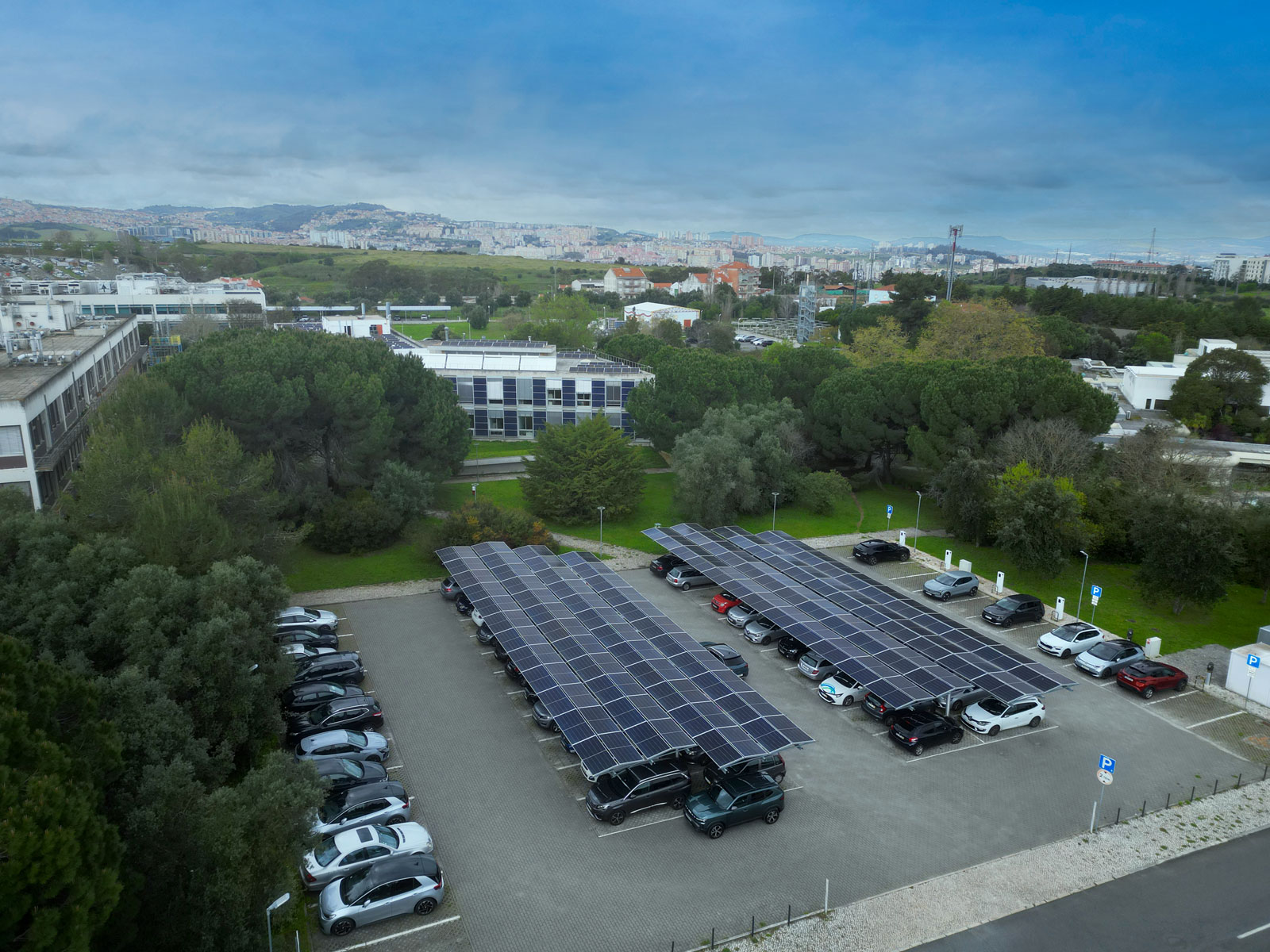 LNEG Carport solar